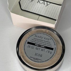 Brand New Mary Kay Mineral Foundation Ivory 1 - Discontinued